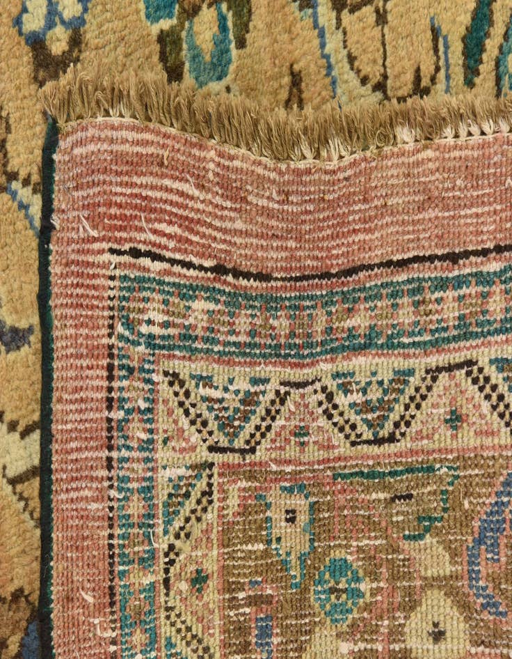 Detail image of  10' 1 x 13' 2  Hand Knotted Farahan Persian Wool Rug