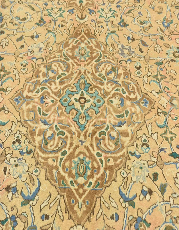 Detail image of  10' 1 x 13' 2  Hand Knotted Farahan Persian Wool Rug