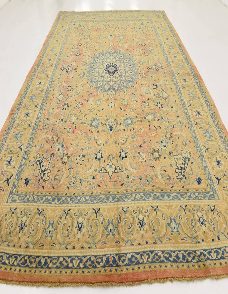 Detail image of  9' 11 x 13' 5  Hand Knotted Farahan Persian Wool Rug