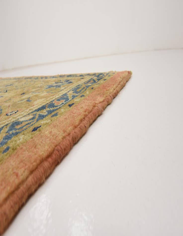 Detail image of  9' 11 x 13' 5  Hand Knotted Farahan Persian Wool Rug