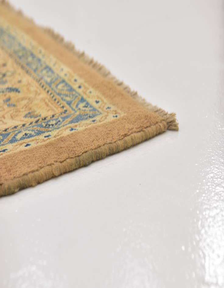 Detail image of  10' x 13' 2  Hand Knotted Farahan Persian Wool Rug