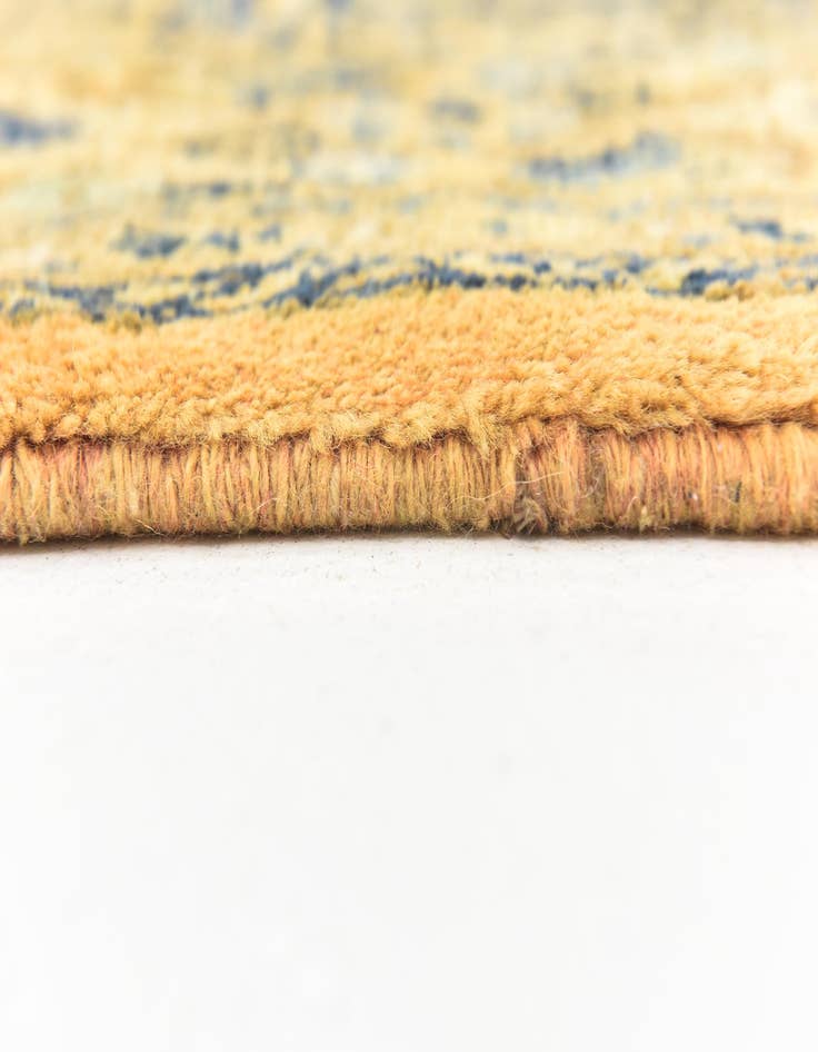 Detail image of  9' 9 x 12' 8  Hand Knotted Farahan Persian Wool Rug