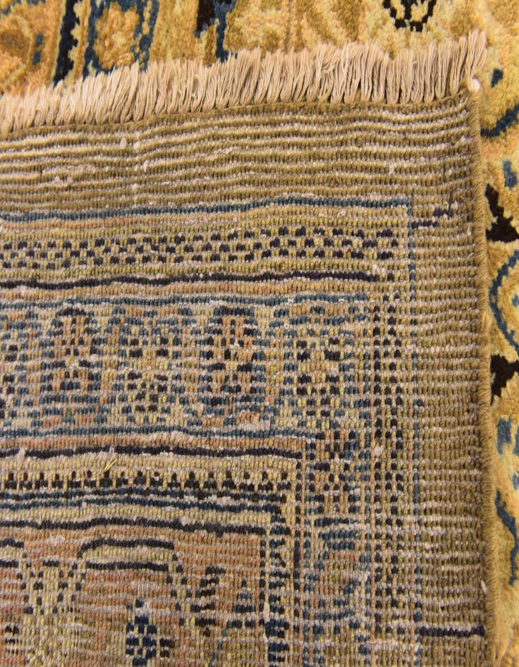 Detail image of  9' 6 x 13' 3  Hand Knotted Farahan Persian Wool Rug