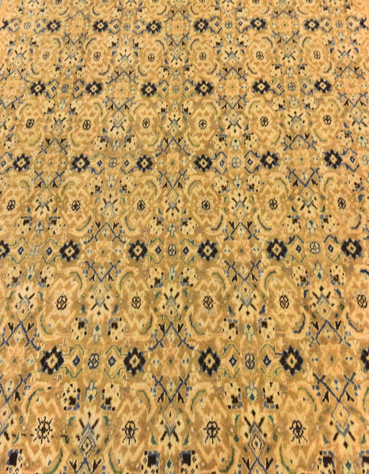 Detail image of  9' 6 x 13' 3  Hand Knotted Farahan Persian Wool Rug