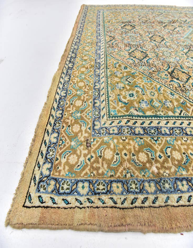 Detail image of  9' 8 x 12' 10  Hand Knotted Farahan Persian Wool Rug