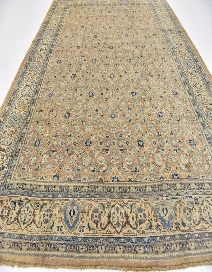 Detail image of  9' 10 x 13'  Hand Knotted Farahan Persian Wool Rug