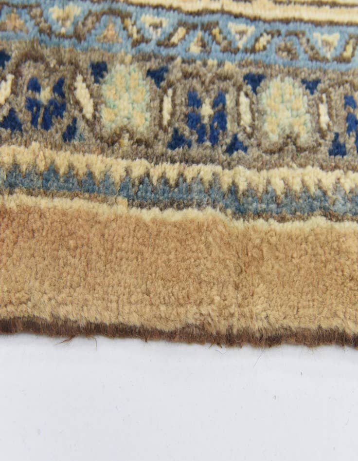 Detail image of  9' 10 x 13'  Hand Knotted Farahan Persian Wool Rug