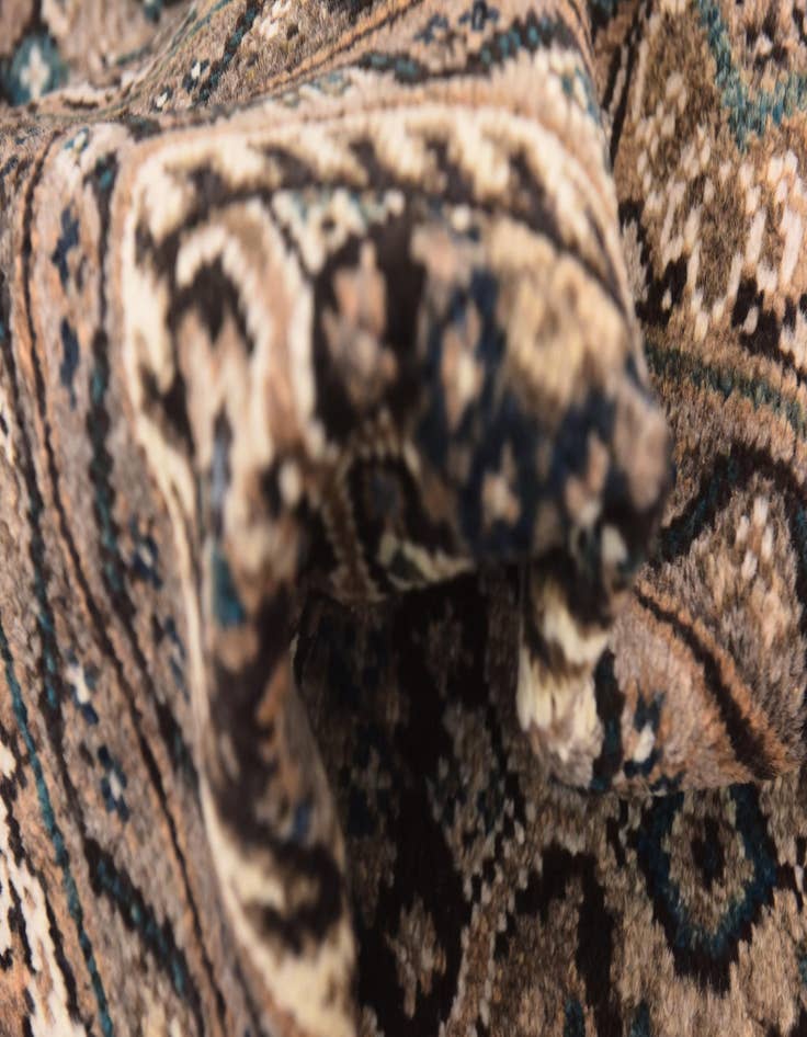 Detail image of  9' x 13' 3  Hand Knotted Farahan Persian Wool Rug