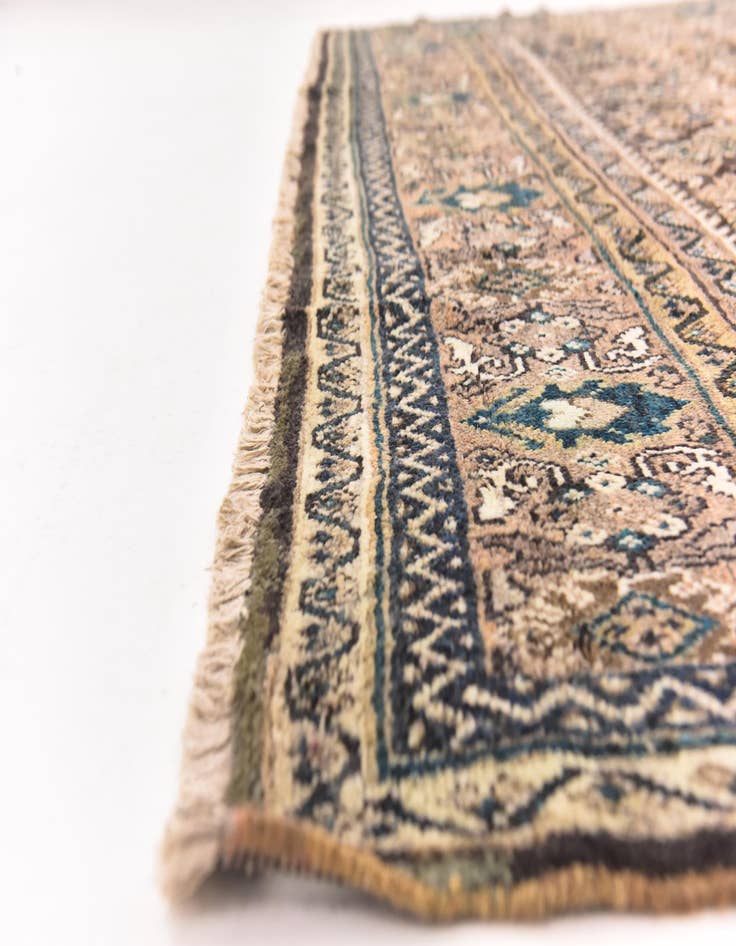 Detail image of  9' x 13' 3  Hand Knotted Farahan Persian Wool Rug