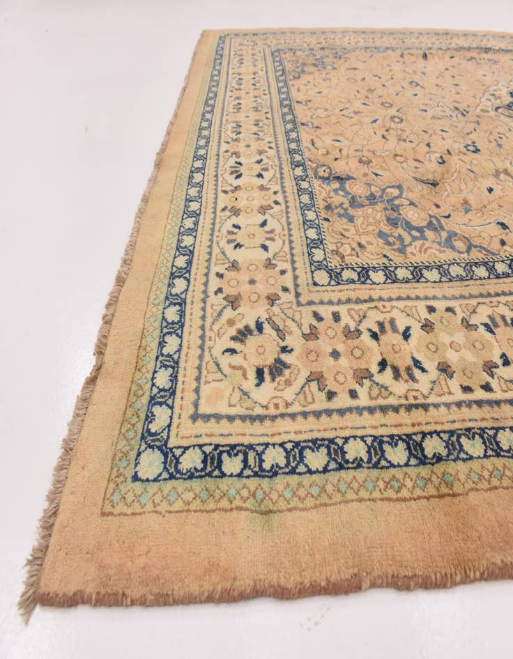 Detail image of  7' 10 x 11' 3  Hand Knotted Farahan Persian Wool Rug