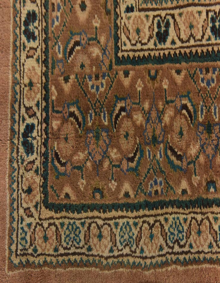 Detail image of  9' 7 x 13' 4  Hand Knotted Farahan Persian Wool Rug