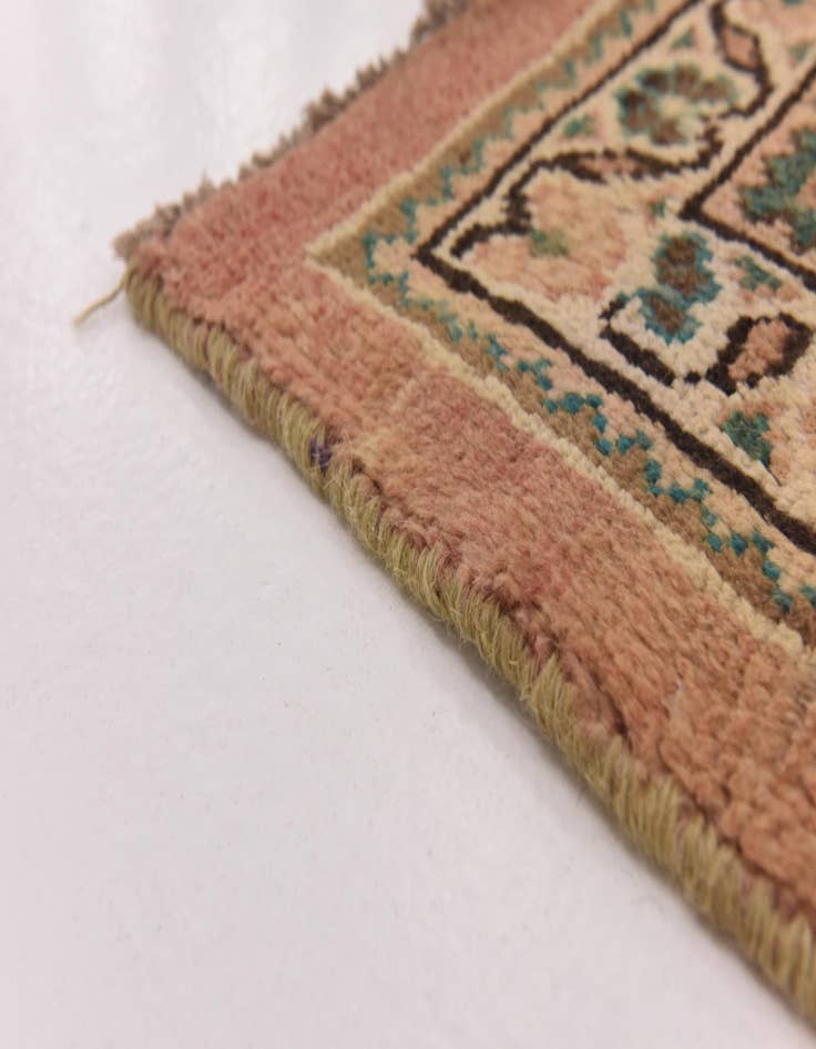 Detail image of  9' 7 x 13' 4  Hand Knotted Farahan Persian Wool Rug