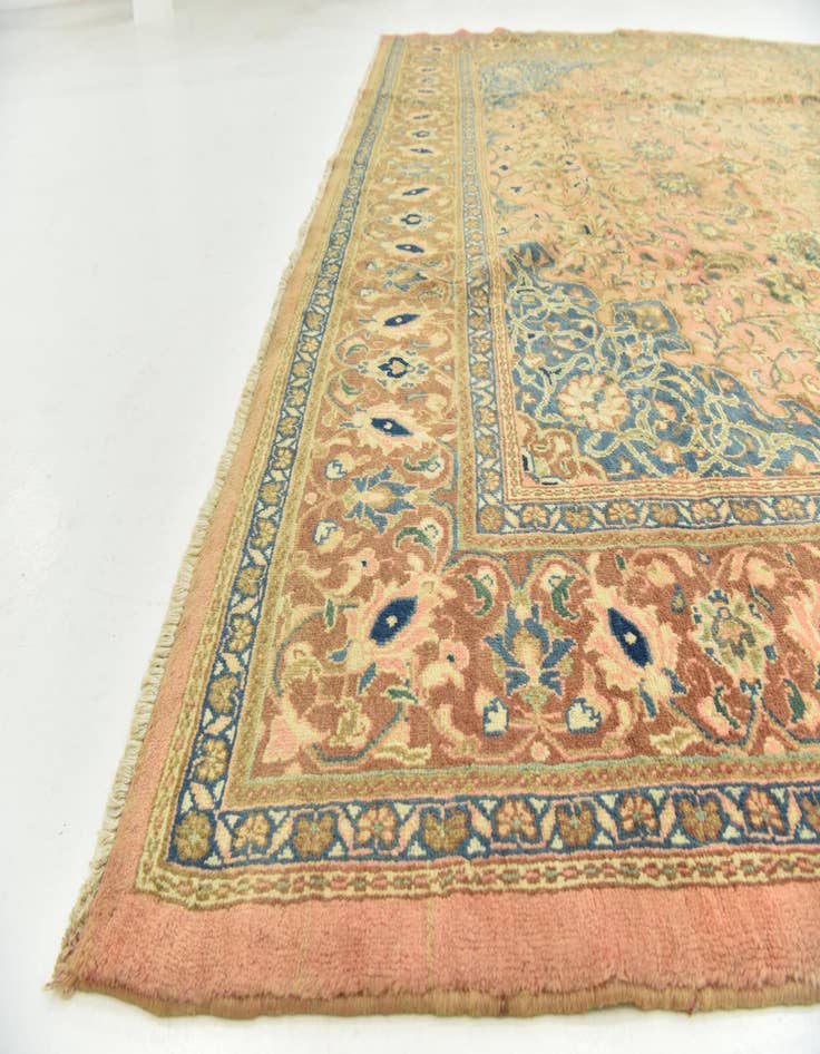 Detail image of  9' 9 x 13'  Hand Knotted Farahan Persian Wool Rug