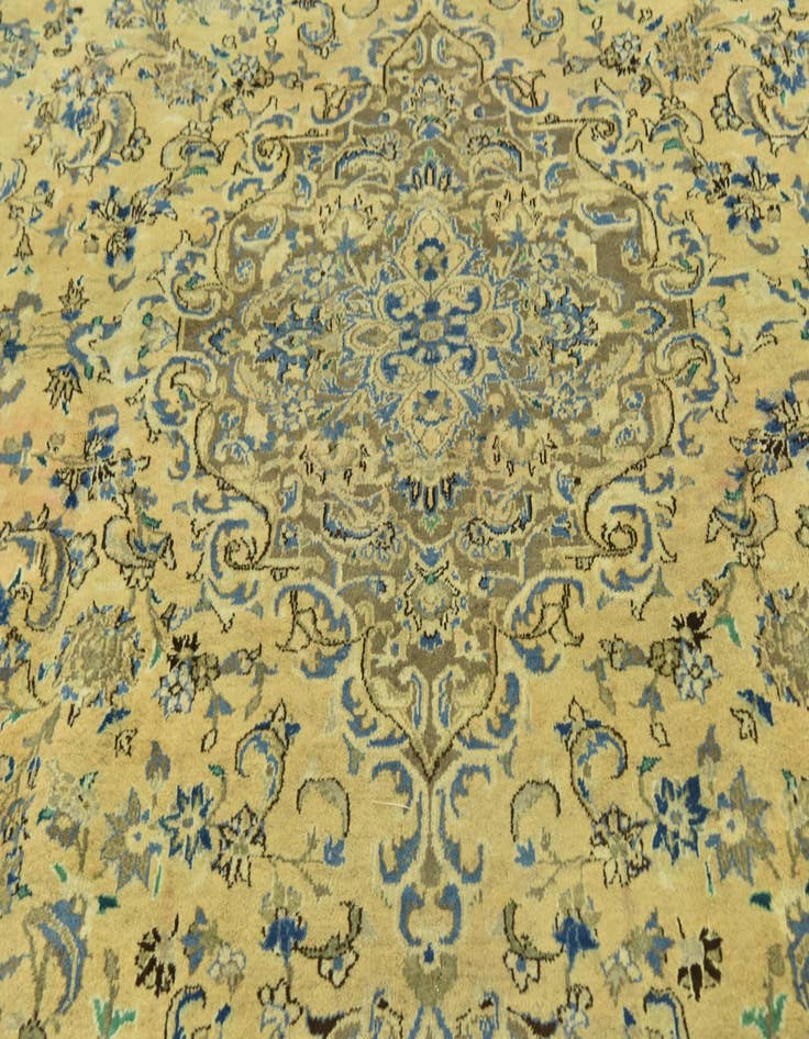 Detail image of 9' 9 x 12' 9 Hand Knotted Farahan Persian Wool Rug