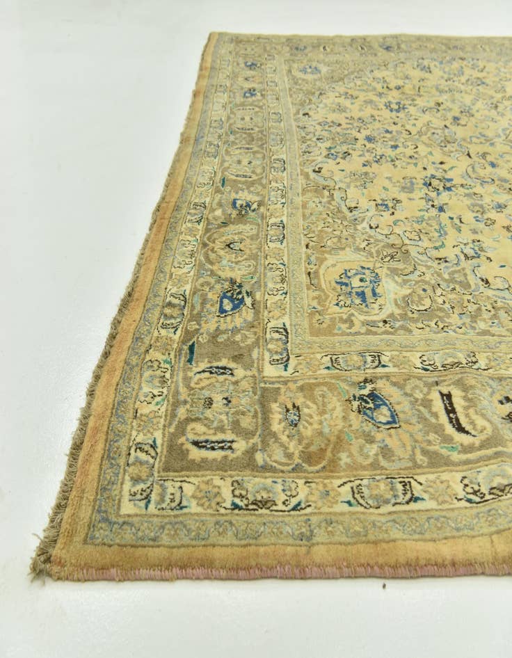 Detail image of 9' 9 x 12' 9 Hand Knotted Farahan Persian Wool Rug