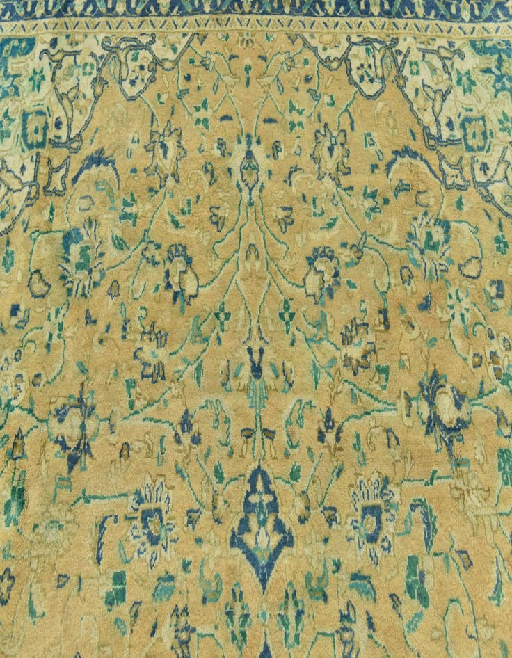 Detail image of  9' 8 x 13' 5  Hand Knotted Farahan Persian Wool Rug