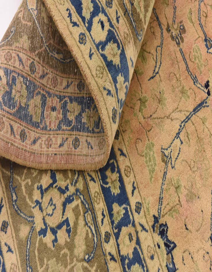 Detail image of  9' 9 x 12' 8  Hand Knotted Isfahan Persian Wool Rug