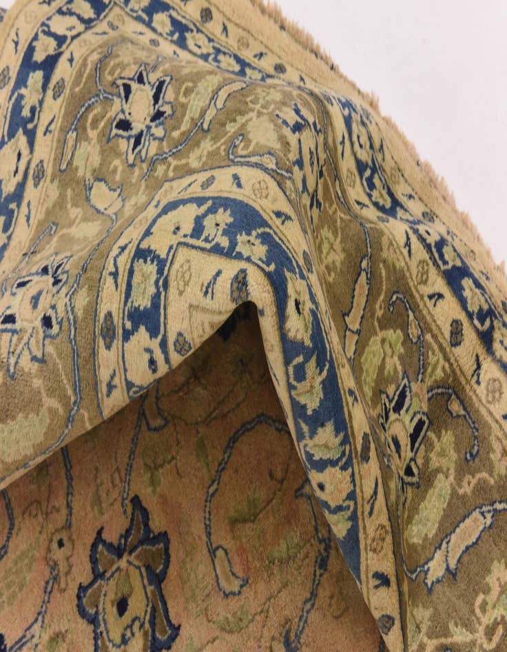 Detail image of  9' 9 x 12' 8  Hand Knotted Isfahan Persian Wool Rug