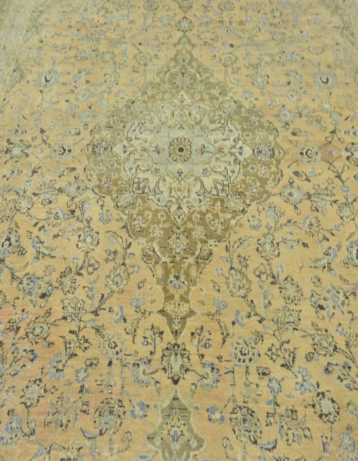 Detail image of  9' 10 x 13' 2  Hand Knotted Kashan Persian Wool Rug