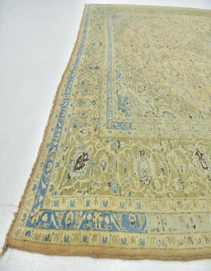 Detail image of  9' 10 x 13' 2  Hand Knotted Kashan Persian Wool Rug