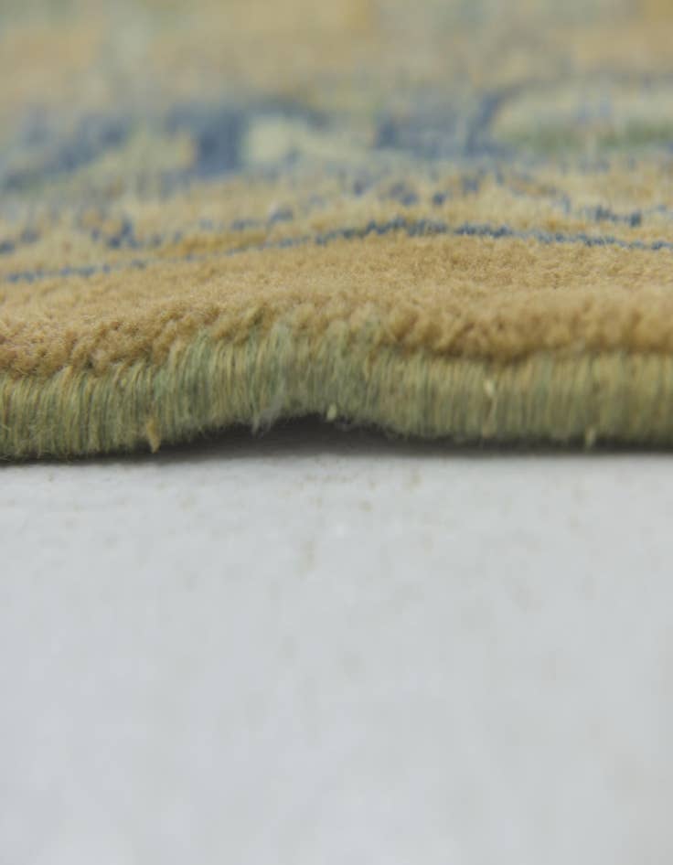 Detail image of  9' 8 x 13' 3  Hand Knotted Kashmar Persian Wool Rug