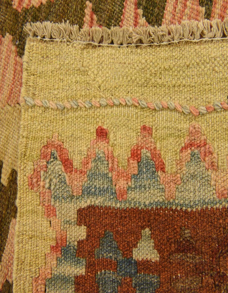 Detail image of  3' 3 x 4' 6  Hand Woven Kilim Maymana Wool Rug