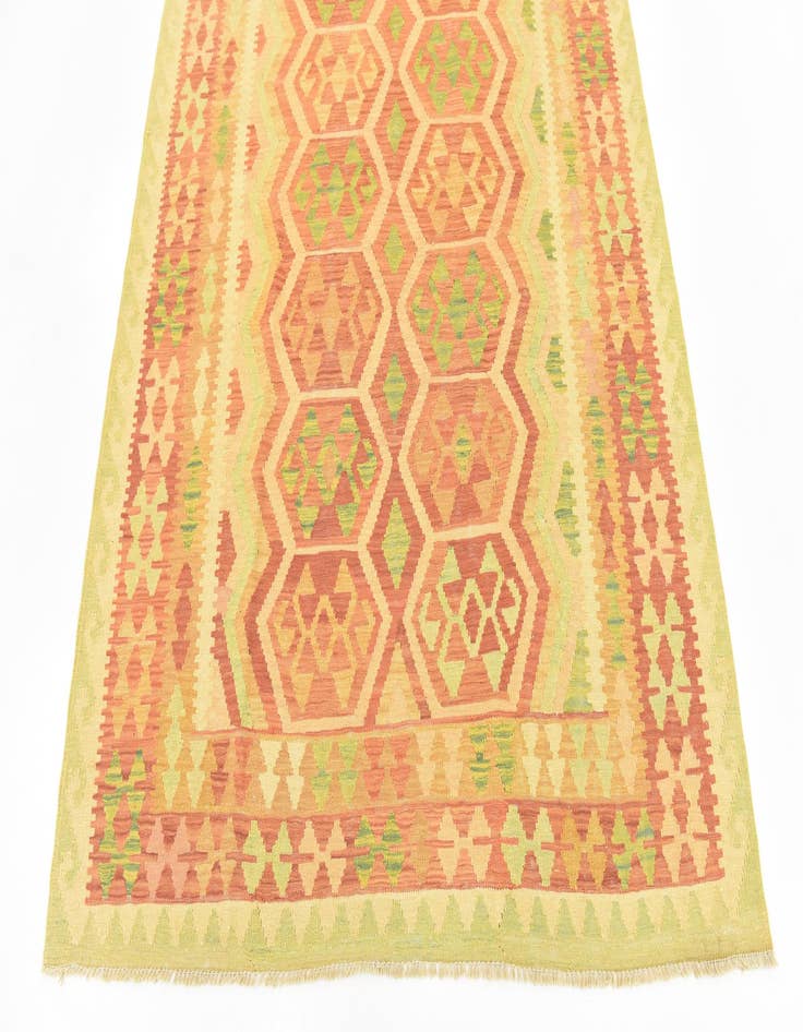 Detail image of  4' 10 x 6' 6  Hand Woven Kilim Waziri Wool Rug