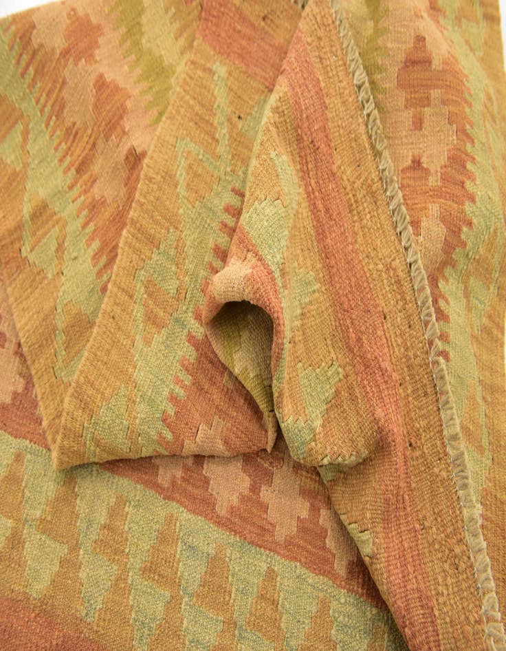 Detail image of  2' 7 x 4' 3  Hand Woven Kilim Waziri Wool Rug