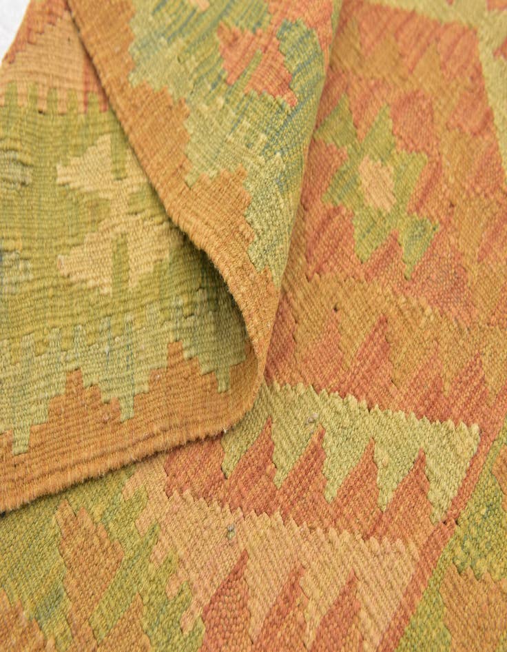 Detail image of  2' 8 x 4' 3  Hand Woven Kilim Waziri Wool Rug
