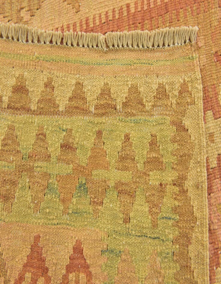 Detail image of  2' 8 x 4'  Hand Woven Kilim Waziri Wool Rug