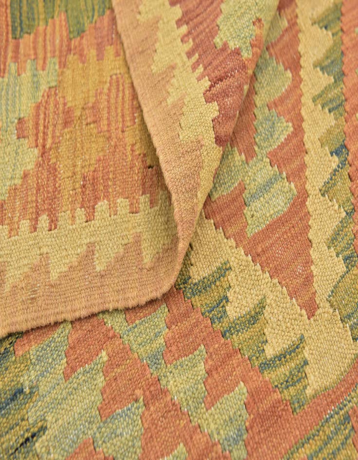 Detail image of  2' 10 x 4' 5  Hand Woven Kilim Waziri Wool Rug