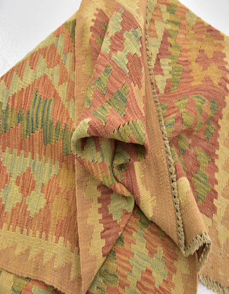 Detail image of  2' 10 x 4' 5  Hand Woven Kilim Waziri Wool Rug