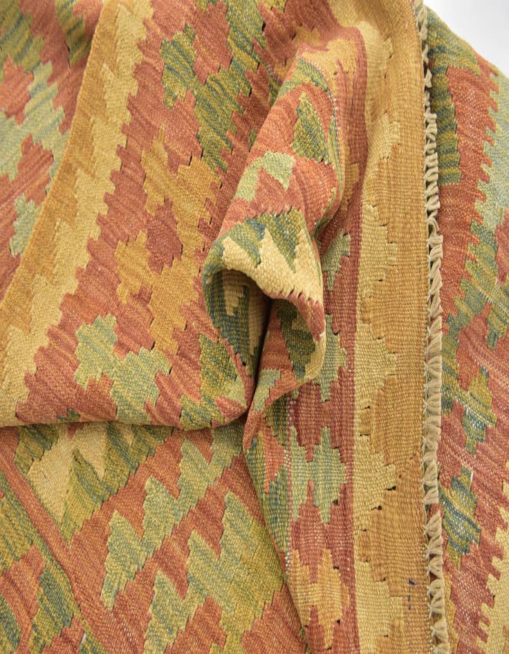 Detail image of  3' x 4' 6  Hand Woven Kilim Waziri Wool Rug