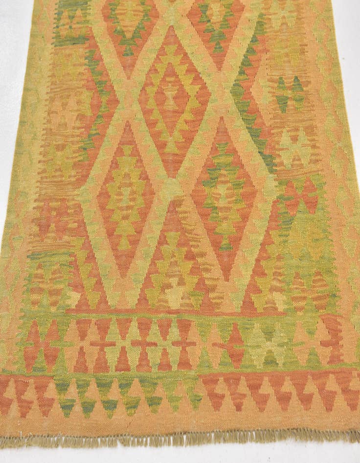 Detail image of  3' 3 x 5' 2  Hand Woven Kilim Waziri Wool Rug