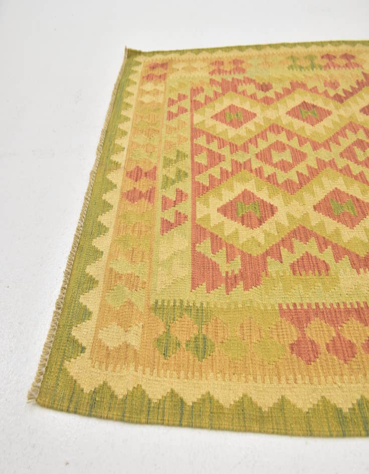 Detail image of  3' 4 x 5'  Hand Woven Kilim Waziri Wool Rug