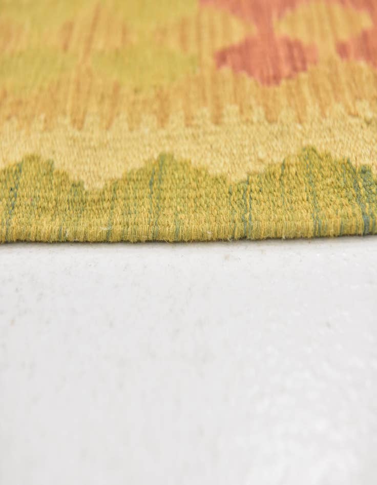 Detail image of  3' 4 x 5'  Hand Woven Kilim Waziri Wool Rug