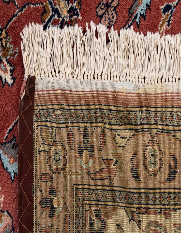 Detail image of  3' 2 x 5' 3  Hand Knotted Lahour Wool Rug
