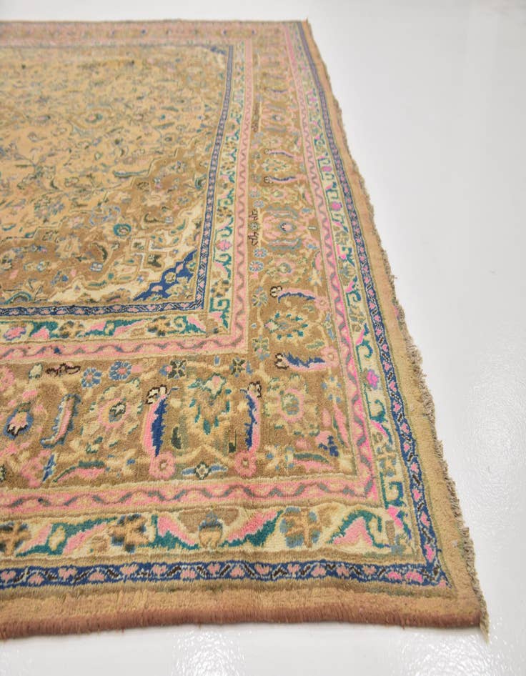 Detail image of  9' 10 x 13'  Hand Knotted Mahal Persian Wool Rug