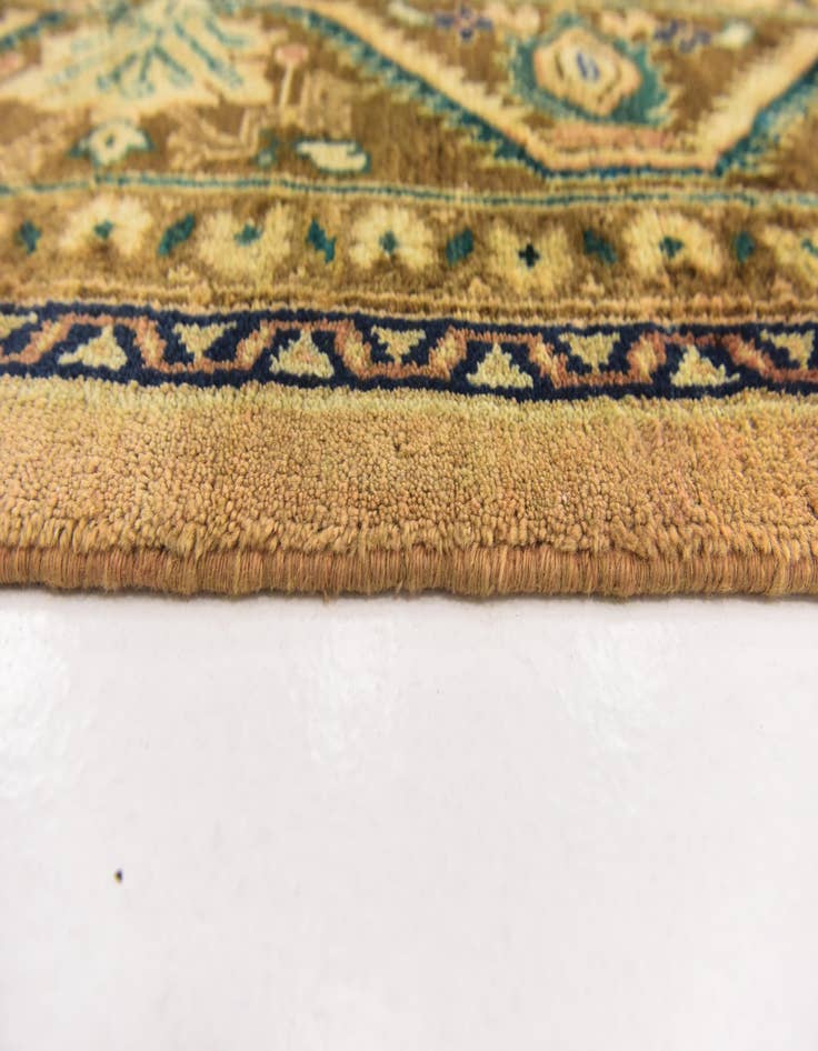 Detail image of  10' x 13'  Hand Knotted Mahal Persian Wool Rug