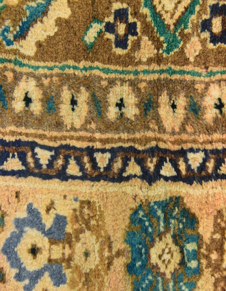 Detail image of  10' x 13'  Hand Knotted Mahal Persian Wool Rug