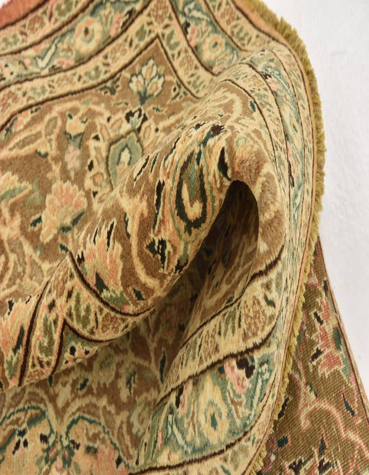 Detail image of  9' 10 x 12' 7  Hand Knotted Mashad Persian Wool Rug