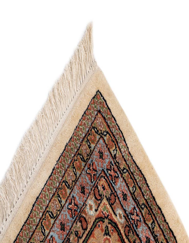 Detail image of  8' 2 x 11' 5  Hand Knotted Mir Wool Rug