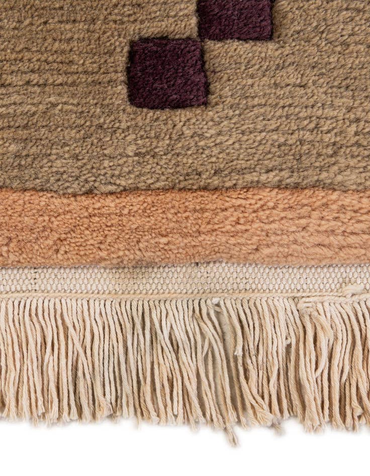 Detail image of  6' 6 x 9' 9  Hand Knotted Nepal Wool Rug