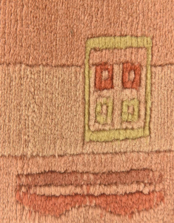 Detail image of  2' 4 x 4' 6  Hand Knotted Nepal Wool Rug