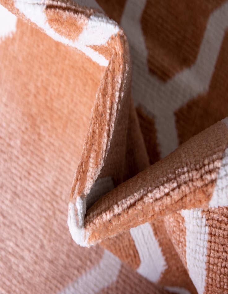 Detail image of 4' x 6' Washable Haven Indoor / Outdoor Rug