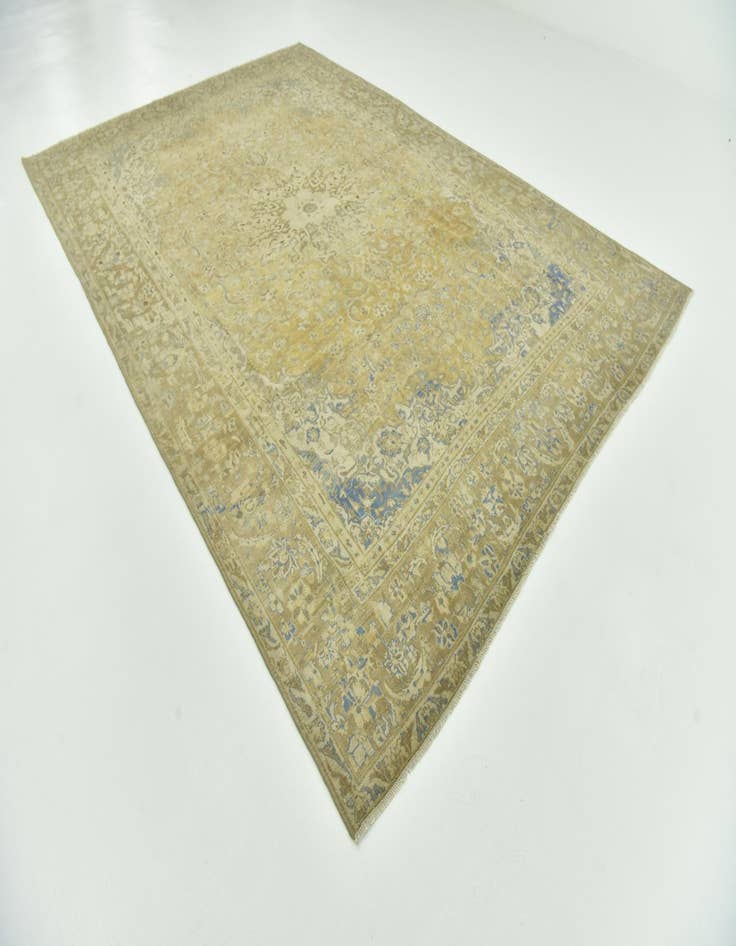 Detail image of  9' 1 x 13' 7  Hand Knotted Ultra Vintage Persian Wool Rug