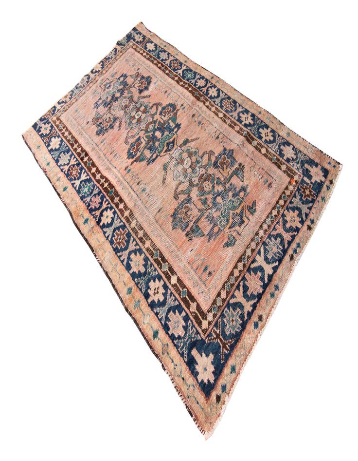 Detail image of  4' 4 x 6' 8  Hand Knotted Ultra Vintage Persian Wool Rug