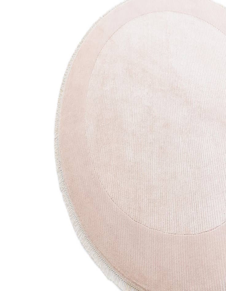 Detail image of  6' 8 x 6' 8  Hand Knotted Darya Wool Round Rug