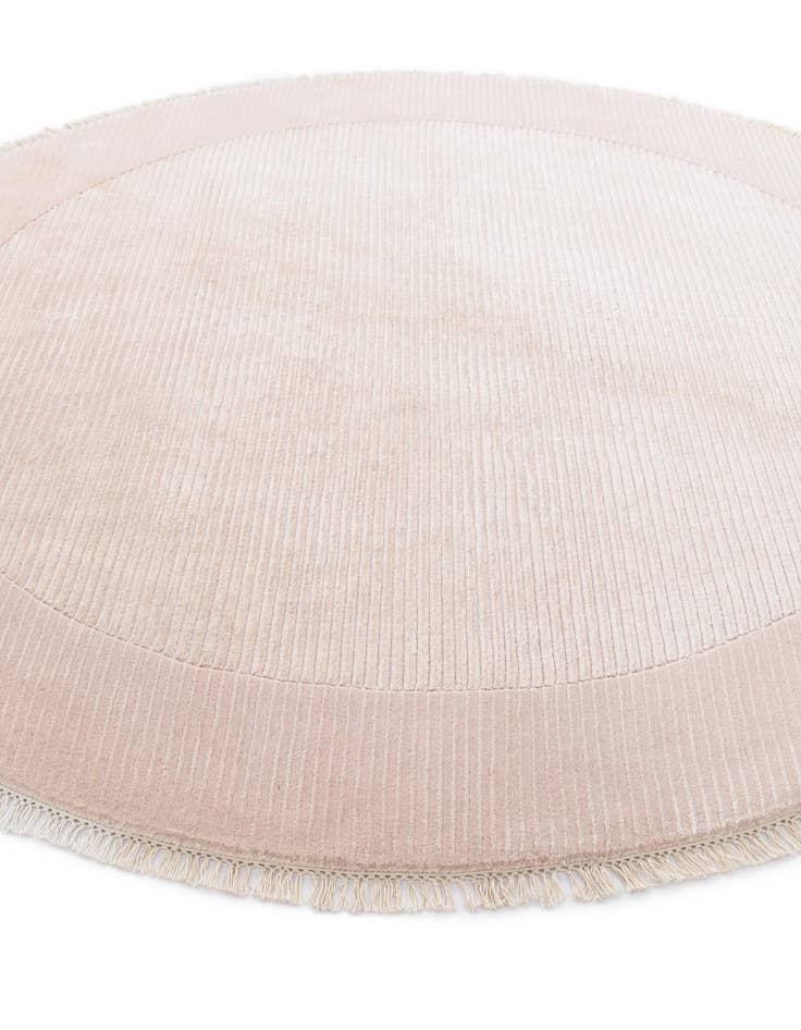 Detail image of  6' 8 x 6' 8  Hand Knotted Darya Wool Round Rug