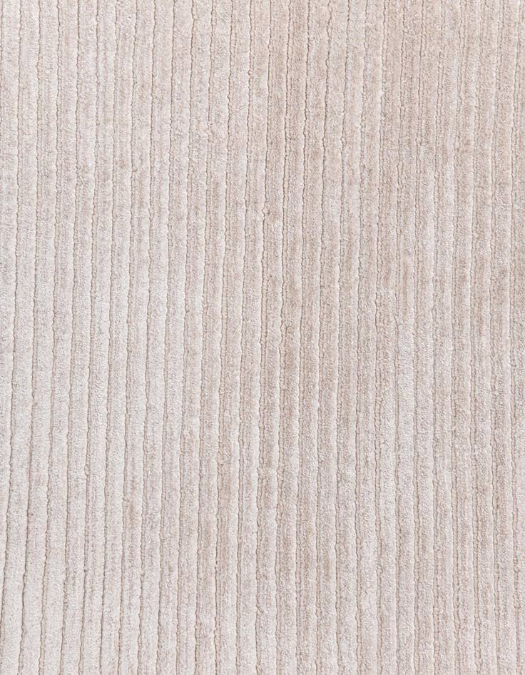 Detail image of  6' 7 x 6' 7  Hand Knotted Darya Wool Round Rug